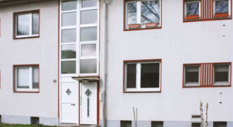 Solide Eigentumswohnung in direkter Rheinnähe umgeben von Wiesen und Feldern